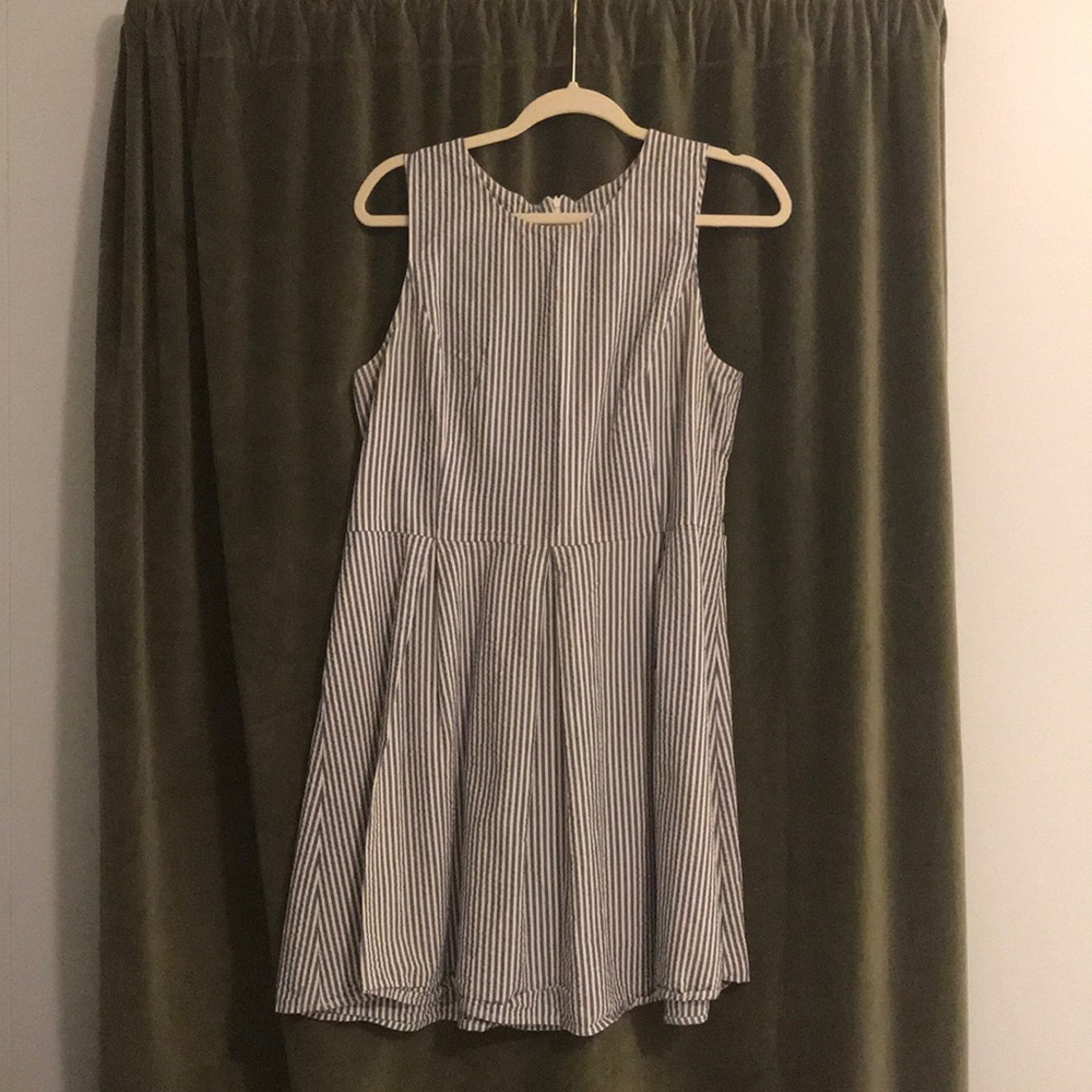 Searsucker dress